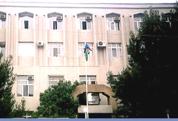 Госстандарт Азербайджана приостановил производство в одном из сахарных цехов